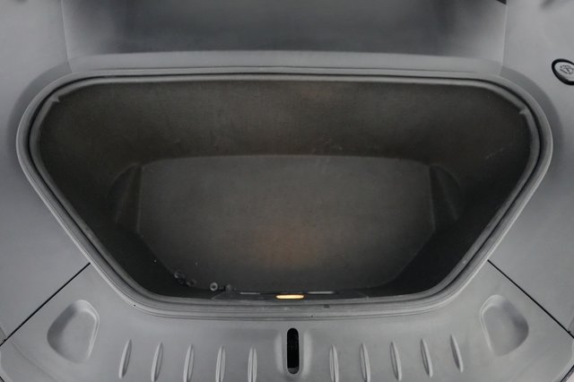 2022 Tesla Model S — photo 21 of 22