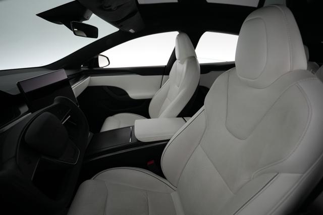 2022 Tesla Model S — photo 3 of 22