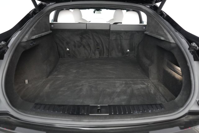 2022 Tesla Model S — photo 6 of 22
