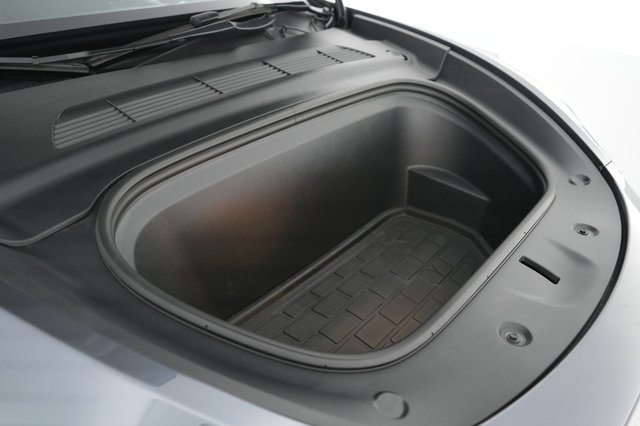 2023 Tesla Model Y — photo 23 of 26