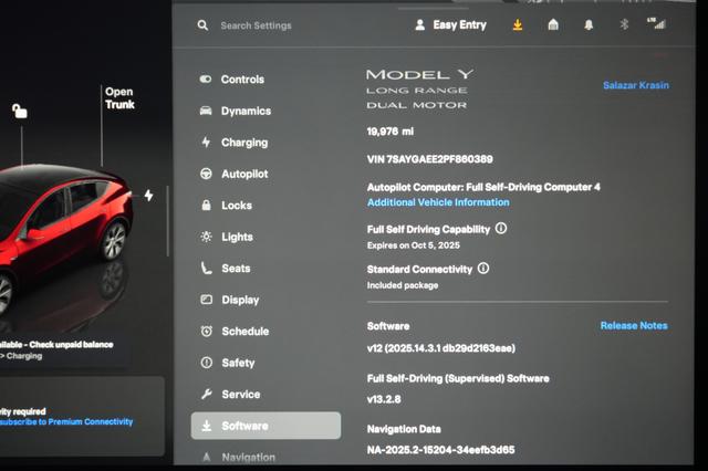 2023 Tesla Model Y — photo 5 of 26