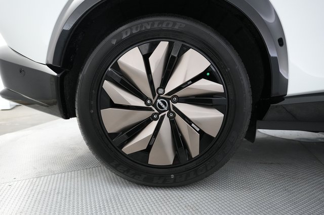 2023 Nissan Ariya — photo 16 of 20
