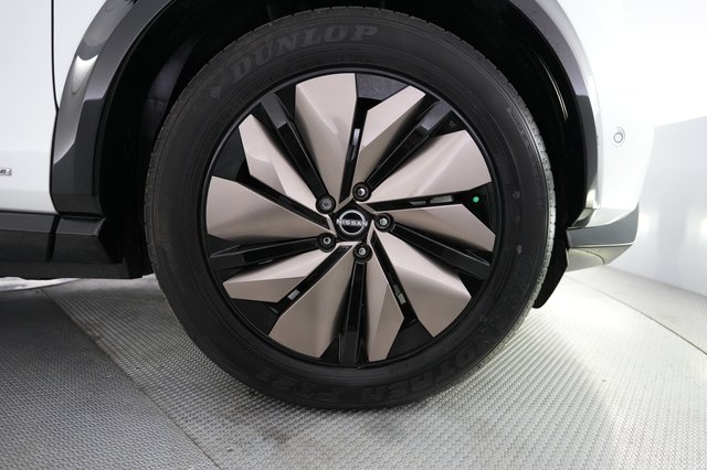 2023 Nissan Ariya — photo 15 of 20