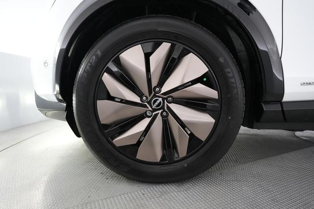 2023 Nissan Ariya — photo 7 of 20