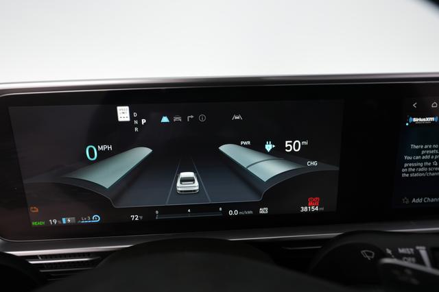 2023 Hyundai IONIQ 6 — photo 5 of 21