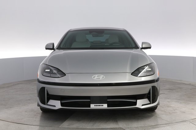 2023 Hyundai IONIQ 6 — photo 9 of 21