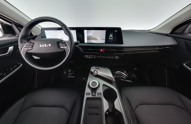 2023 Kia EV6 — photo 20 of 22