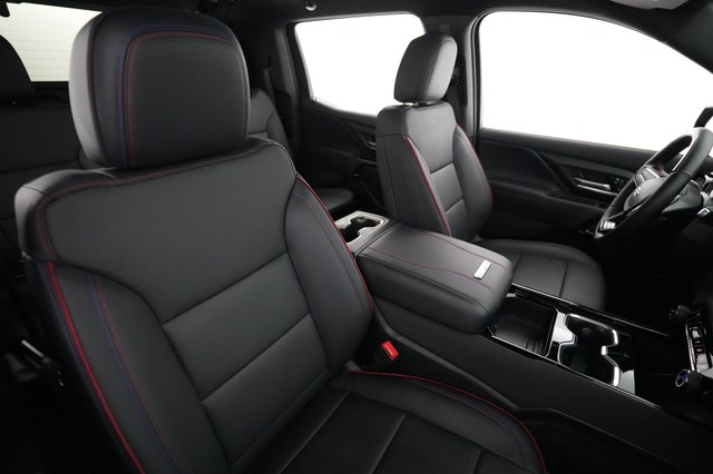 2024 Chevrolet Silverado EV — photo 12 of 16