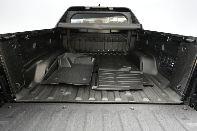 2024 Chevrolet Silverado EV — photo 6 of 16
