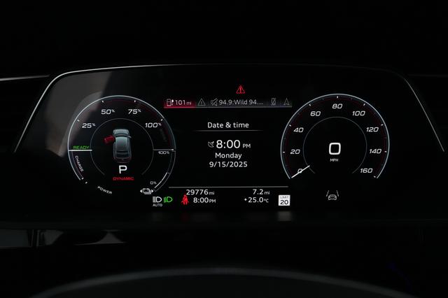 2024 Audi Q8 e-tron — photo 5 of 24