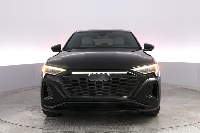 2024 Audi Q8 e-tron — photo 9 of 24