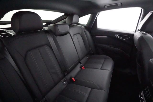 2022 Audi Q4 e-tron — photo 4 of 20
