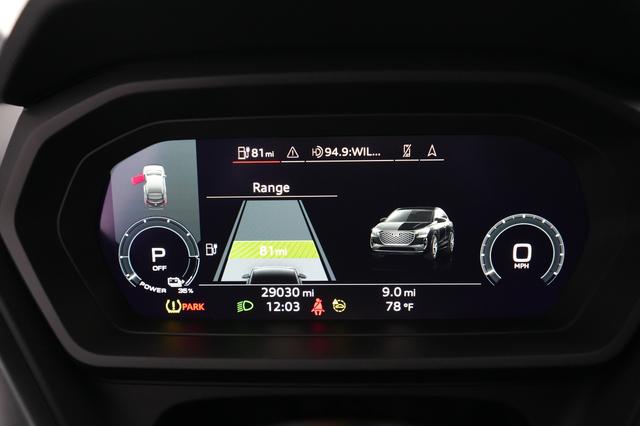 2022 Audi Q4 e-tron — photo 5 of 20