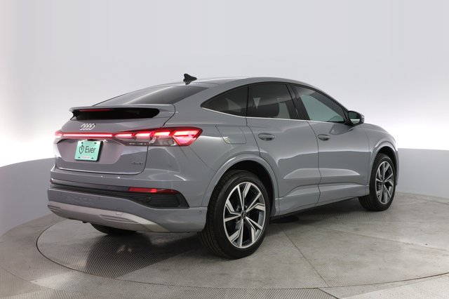2022 Audi Q4 e-tron — photo 2 of 20