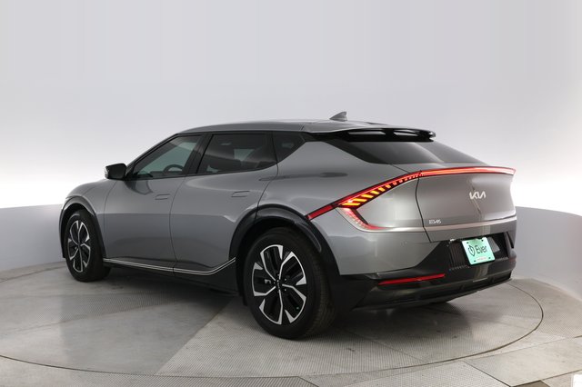2023 Kia EV6 — photo 12 of 20