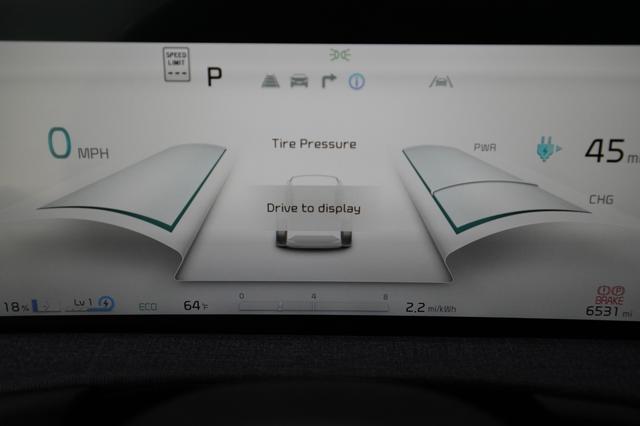 2023 Kia EV6 — photo 5 of 20