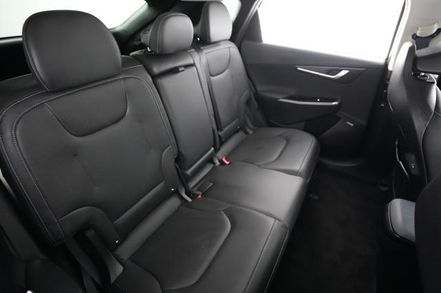 2023 Kia EV6 — photo 4 of 20