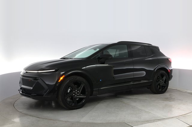2024 Chevrolet Equinox EV — photo 14 of 21