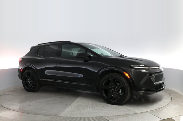 2024 Chevrolet Equinox EV — photo 11 of 21
