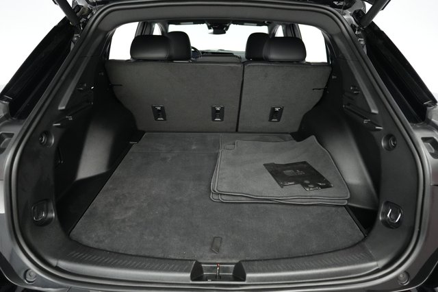 2024 Chevrolet Equinox EV — photo 6 of 21