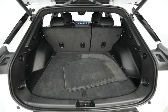2024 Chevrolet Equinox EV — photo 6 of 23