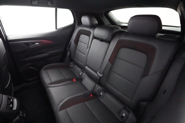 2024 Chevrolet Equinox EV — photo 19 of 23