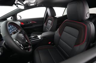2024 Chevrolet Equinox EV — photo 3 of 23