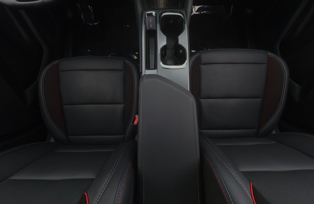 2024 Chevrolet Equinox EV — photo 22 of 23