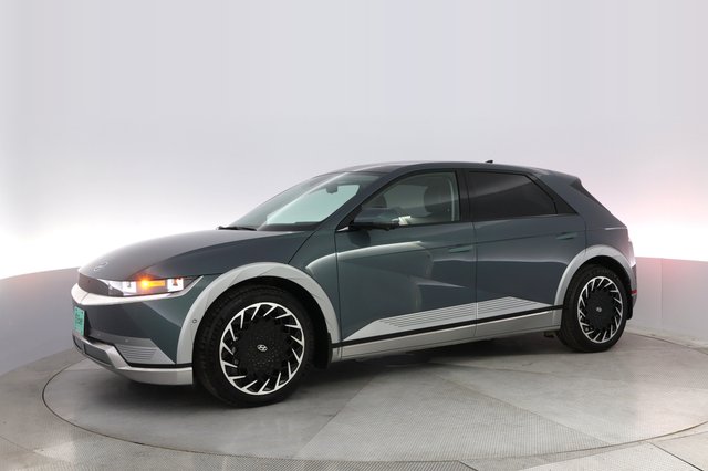 2024 Hyundai IONIQ 5 — photo 14 of 22