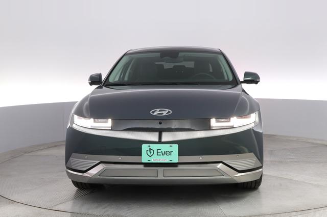 2024 Hyundai IONIQ 5 — photo 9 of 22