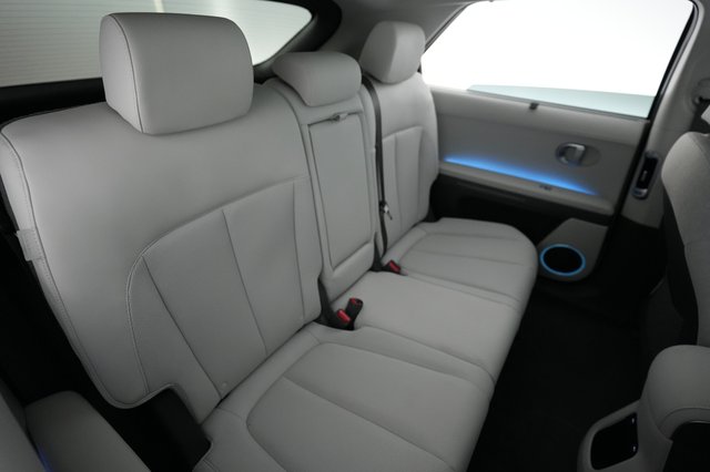 2024 Hyundai IONIQ 5 — photo 4 of 21