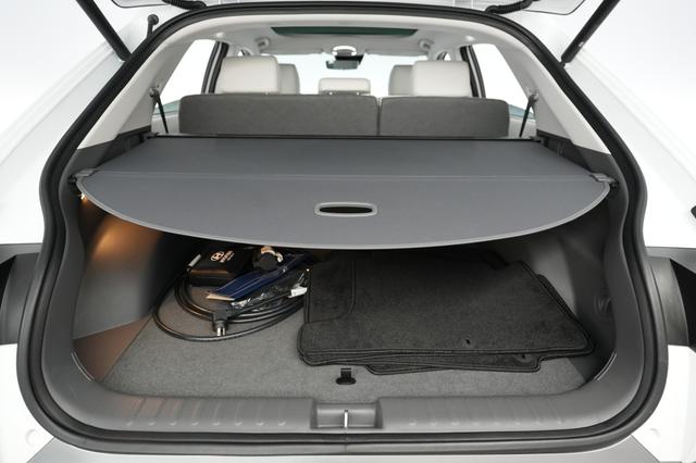 2024 Hyundai IONIQ 5 — photo 6 of 21