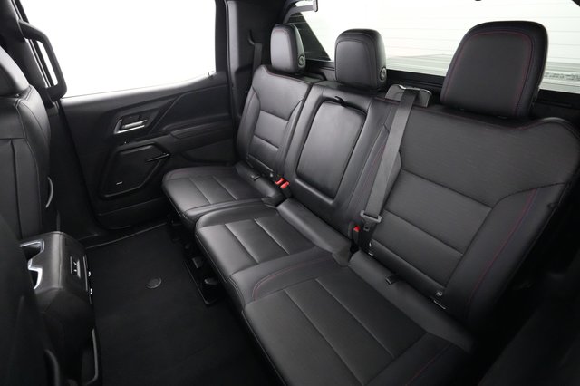 2024 Chevrolet Silverado EV — photo 13 of 17