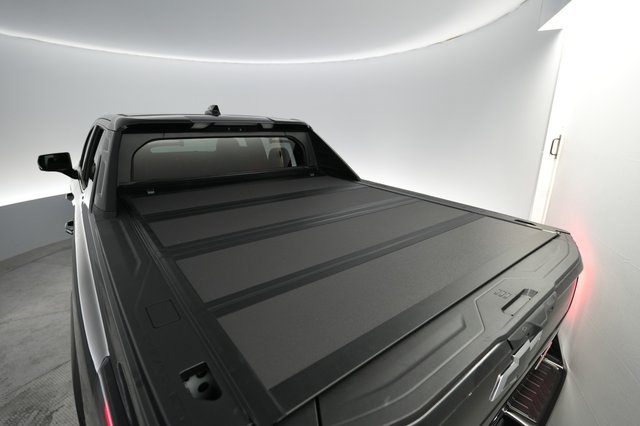 2024 Chevrolet Silverado EV — photo 16 of 17