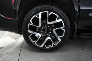 2024 Chevrolet Silverado EV — photo 7 of 17