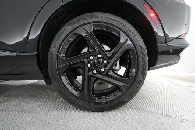 2024 Chevrolet Equinox EV — photo 7 of 20