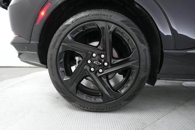 2024 Chevrolet Equinox EV — photo 16 of 20