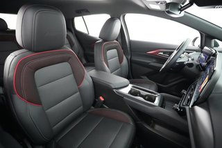 2024 Chevrolet Equinox EV — photo 18 of 20