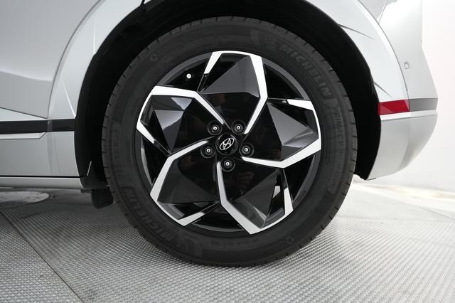 2024 Hyundai IONIQ 5 — photo 7 of 20