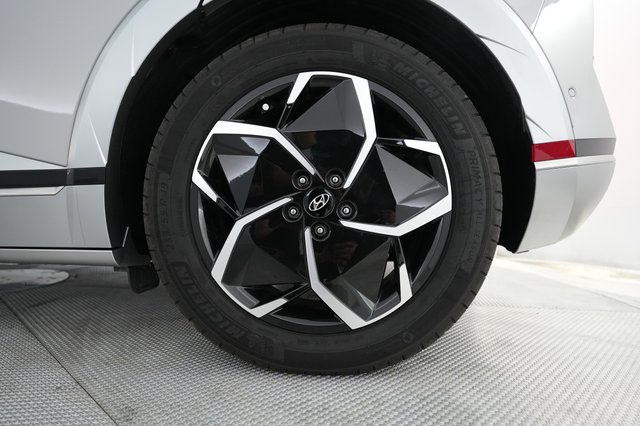 2024 Hyundai IONIQ 5 — photo 7 of 20