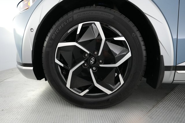 2024 Hyundai IONIQ 5 — photo 16 of 21