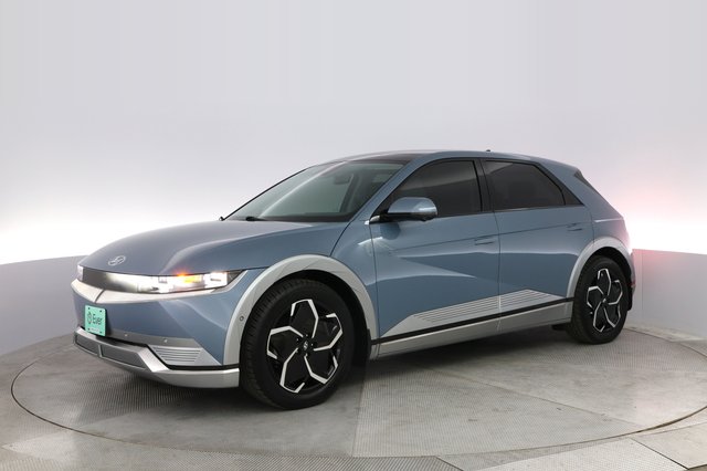 2024 Hyundai IONIQ 5 — photo 14 of 21