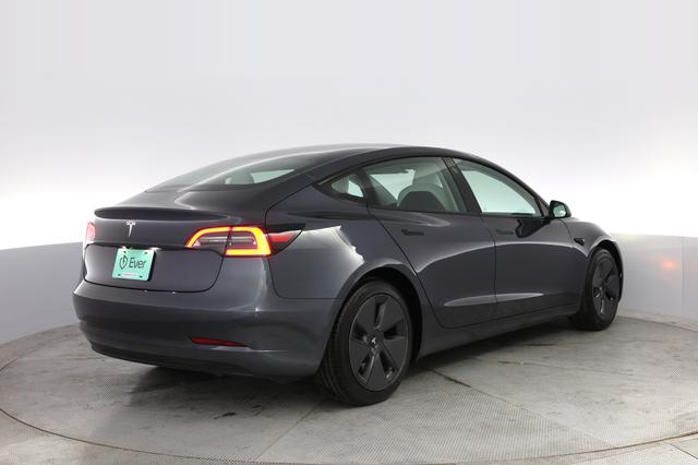 2021 Tesla Model 3 — photo 2 of 24