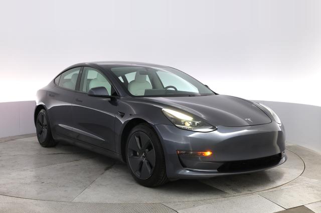 2021 Tesla Model 3 — photo 10 of 24