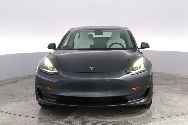 2021 Tesla Model 3 — photo 9 of 24