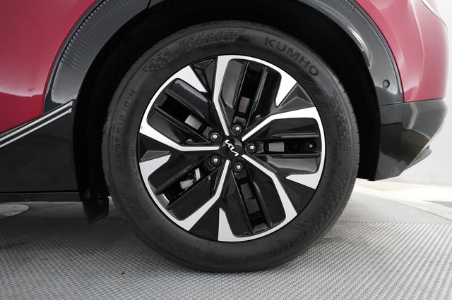 2024 Kia EV6 — photo 16 of 21
