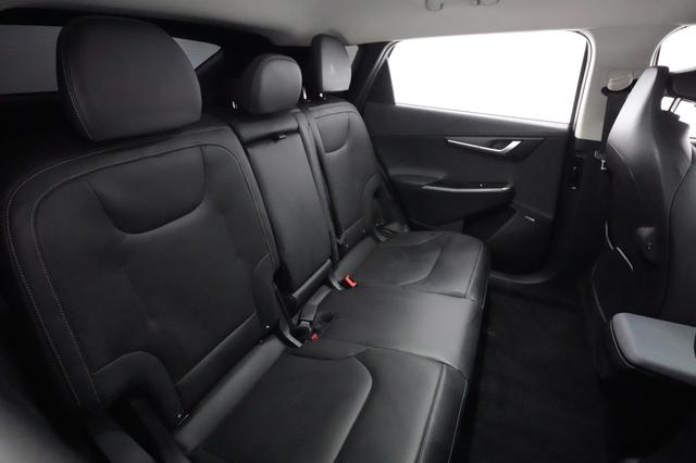 2024 Kia EV6 — photo 4 of 21