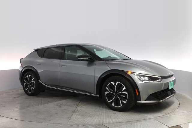 2024 Kia EV6 — photo 11 of 21