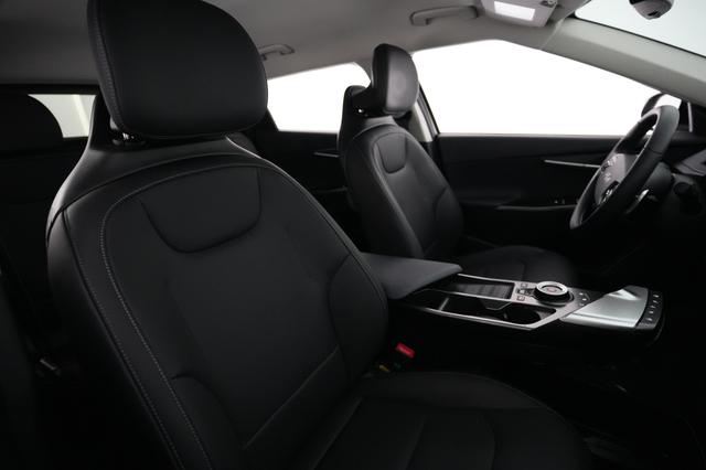 2024 Kia EV6 — photo 3 of 21
