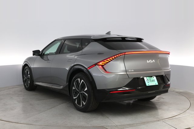 2024 Kia EV6 — photo 13 of 21